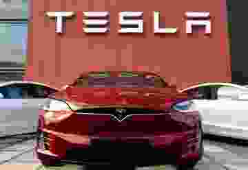 Tesla, 5 milyar dolarlık hisse senedi satacak #2