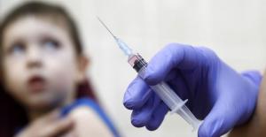 İngiltere'den Bir İlk! Korona Aşısı Çocuklarda Denenecek!