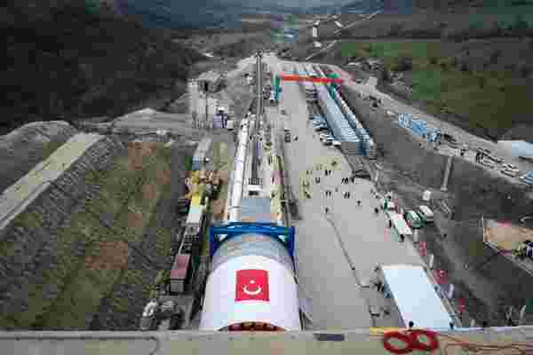 Ankara-İzmir Hızlı Tren Hattı nda tünel kazımı başladı #5