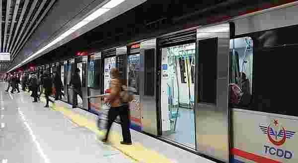 Marmaray'da teknik arıza nedeniyle seferlerde gecikme yaşandı