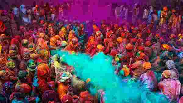 Holi festivali