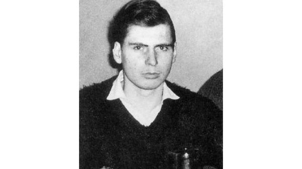 dennis nilsen ergenlik