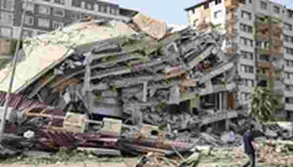 EBRD: Deprem sonrası yeniden inşanın maliyeti 100 milyar doları bulabilir