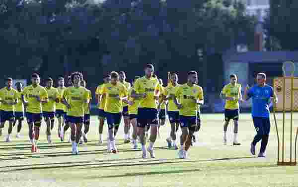 Fenerbahçe, Twente maçı hazırlıklarının İstanbul etabını tamamladı 