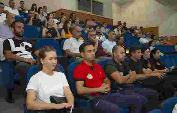 Mersin Büyükşehir Belediyesi personeline hizmet içi eğitim
